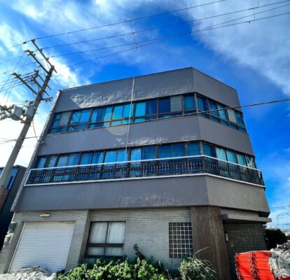 和歌山市密着の外壁塗装・屋根塗装専門店エースペイントの外壁の塗装と防水工事　足場解体